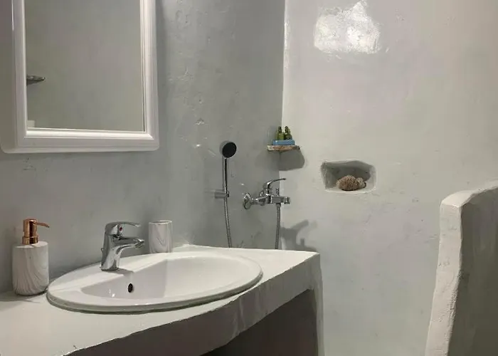 Volcano View Nisyros Mandrákion